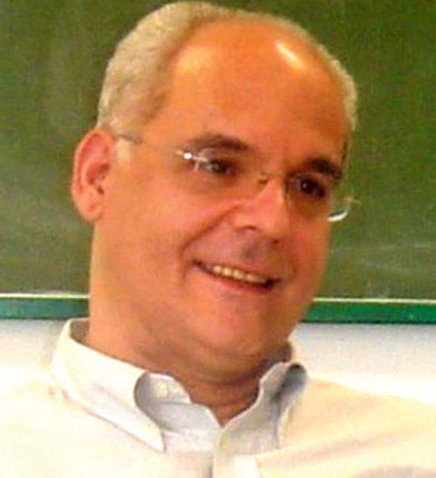 Ο επίκουρος καθηγητής του Τμήματος Πολιτικής Επιστήμης του Πανεπιστημίου Κρήτης, κ.  Ηλίας Γεωργαντάς