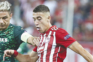 ο Ολυμπιακός με την Μπέτις στην πρεμιέρα του 6ου ομίλου του Europa League.