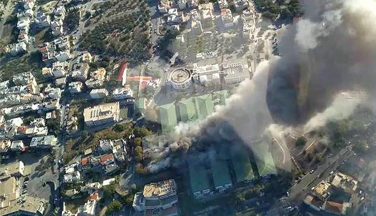 H Kαταστροφική πυρκαγιά στις εγκαταστάσεις του Πανεπιστημίου Κρήτης: Τα ελικόπτερα έσωσαν την κατάσταση