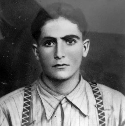 Ο Βασίλης Ζουλομιτάκης