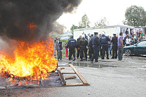 περιστατικό με φωτιά και πυκνό καπνό στον καταυλισμό των Ρομά στην Αλικαρνασσό.