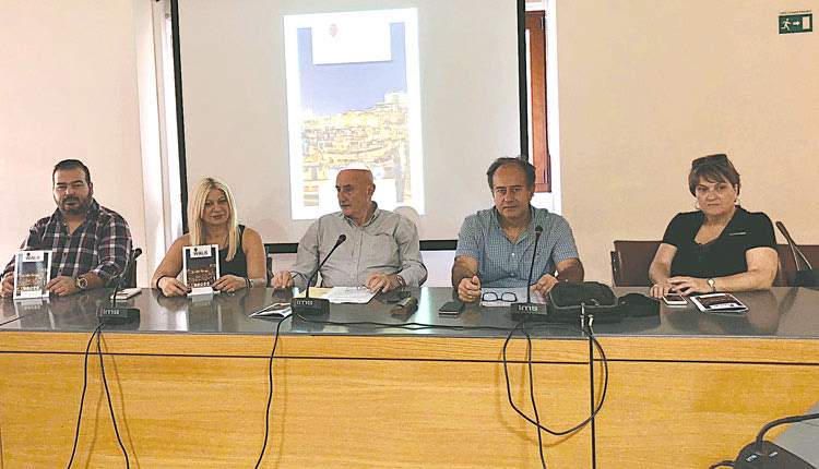 «Περπατώντας στην πόλη» ή στα αγγλικά “Walk in the city” είναι ο τίτλος του νέου διαφημιστικού εντύπου, που έχει στόχο την ενίσχυση των τοπικών επιχειρήσεων του Ηρακλείου.