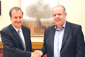 Ο πρόεδρος του ΣΕΚ κ. Καλαμπόκης με τον αντιπρόεδρο του ΣΕΒ κ. Μπίτσιο