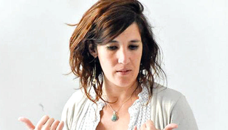 Η κ. Andrea Novotny