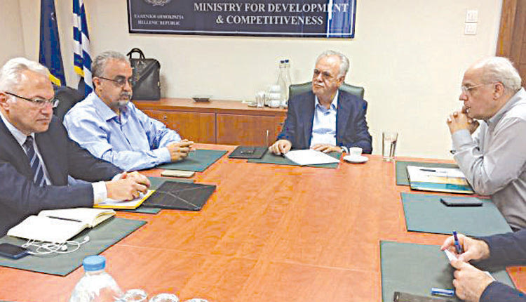 Μετά από τη συνάντηση του αντιπρύτανη με τον κ. Δραγασάκη, η... μπάλα είναι στο γήπεδο του Ιδρύματος για τη δημιουργία φοιτητικών εστιών σε Ηράκλειο και Ρέθυμνο