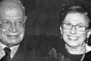 Στους αξέχαστους φίλους Ρένα και Γιάννη Δασκαλάκη