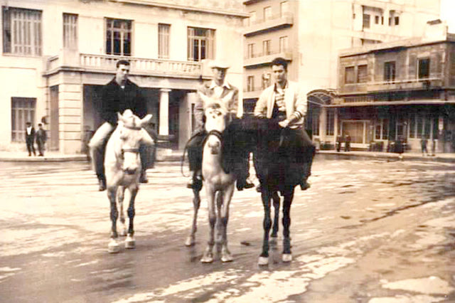ΦΩΤΟ ΗΜΕΡΑΣ: Τα γιωργαλίδικα στην πλατεία