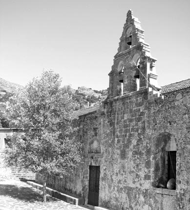 Ο ναός της Παναγίας στον Καλλικράτη.