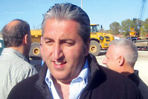 Μιχάλης Μπούσης