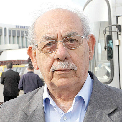 Ο ο γνωστός τουριστικός παράγοντας και παλιός πρόεδρος της Ένωσης ξενοδόχων Βασίλης Πλευρής