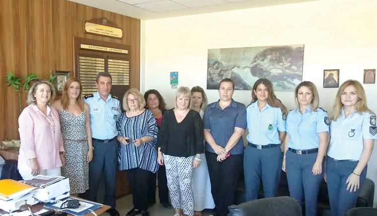 H επίσκεψη που έκανε η Δ.ΕΠ.ΙΣ. (Δημοτική Επιτροπή Ισότητας του Δήμου Ηρακλείου ) στη Γραμματεία Γυναικών της Ένωσης Αστυνομικών Νόμου Ηρακλείου