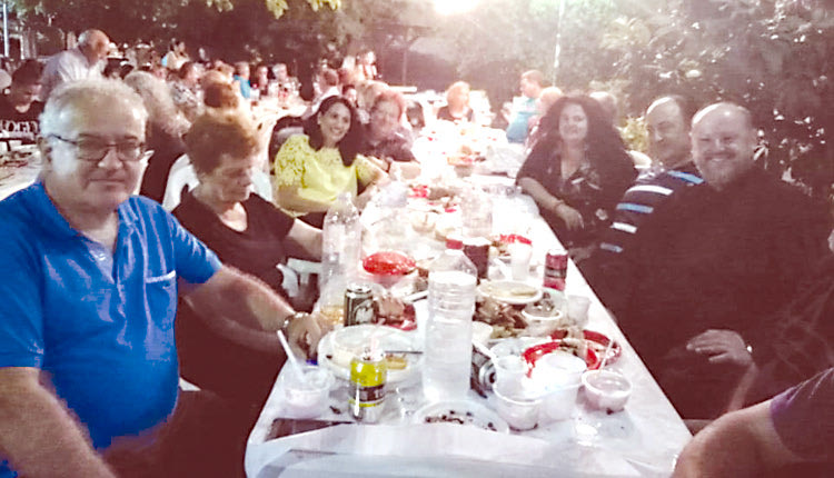 Στο Κεραμούτσι οργάνωσαν φέτος την πρώτη τους βεγγέρα