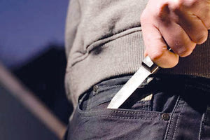 λήστεία με μαχαίρι