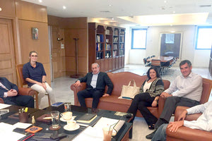 Με τον αναπληρωτή υπουργό Καινοτομίας Κώστα Φωτάκη συναντήθηκε η αντιπεριφερειάρχης Επιχειρηματικότητας, Εμπορίου και Καινοτομίας Έφη Κουτεντάκη.