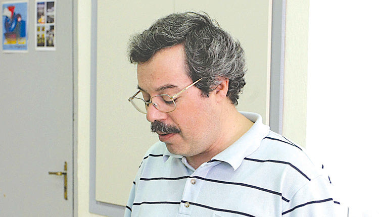 Ο κ. Δημήτρης Καλυκάκης ήταν διευθυντής του Πειραματικού Λυκείου Ηρακλείου από το 2011