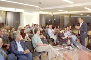 ΠΟΤΑΜΙ:  Ο κ. Θεοδωράκης με στελέχη του Ηρακλείου