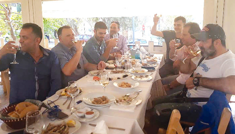 Σωκιανός και Νύκταρης στο γεύμα γνωριμίας