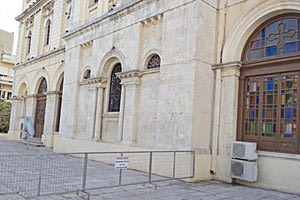 Tα βαρύτατα προβλήματα στατικότητας που εμφανίζει  το ιστορικό και διατηρητέο μνημείο του Ιερού Ναού του Αγίου Μηνά