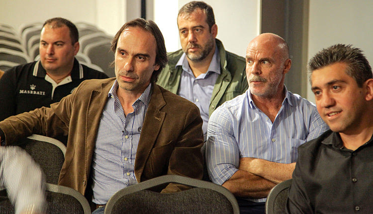 Πουρσανίδης, Παπαβασιλάκης και Μανόλης Βογιατζάκης ο οποίος θ’ αναλάβει το κομμάτι της επικοινωνίας