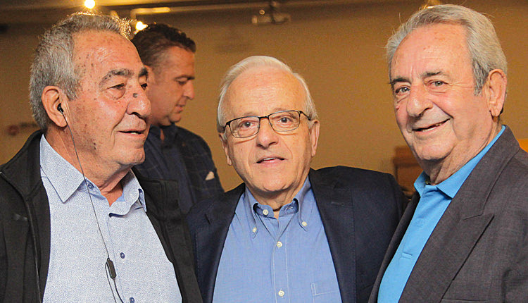 Παπαματθαιάκης, Καζανάκης και Ρεπανάκης συγκινημένοι χθες μετά τη Γενική Συνέλευση του ΟΦΗ