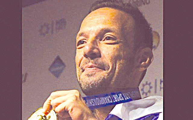  ο γνωστός αιμοκαθαιρόμενος αθλητής Μάριος Μαρκόπουλος