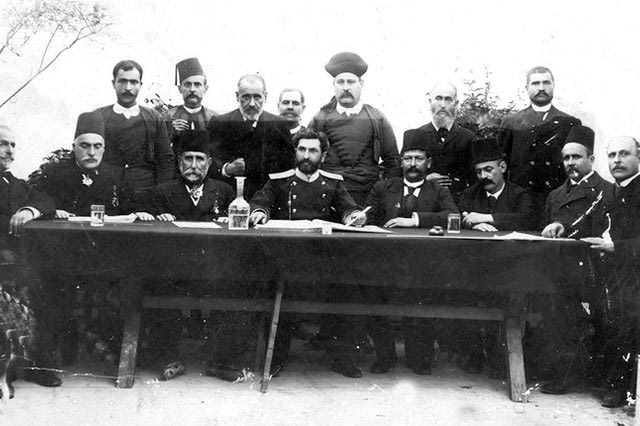 ΦΩΤΟ ΗΜΕΡΑΣ: Το Δημ. Συμβούλιο του Δήμου Ρεθύμνης επί ρωσικής παρουσίας