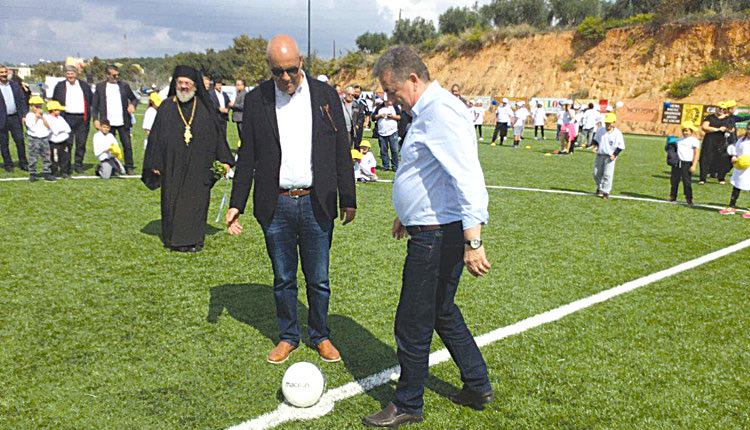 Ο Αρναουτάκη περιμένει τους αντιπάλους του στη σέντρα