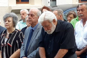 Και ο Μπαντουβάς στηρίζει Λαμπρινό