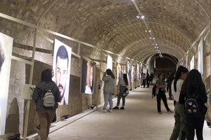 Στην έκθεση των... ξεριζωμένων με τίτλο “Face Forward... into my home” οι μαθητές του 10ου Γυμνασίου