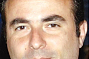 Μεγάλη απήχηση του ερευνητικού έργου του κ. Κωνσταντίνου Μακρή, επίκουρου καθηγητή στο Τμήμα Φυσικής του Πανεπιστημίου Κρήτης και συνεργαζόμενου ερευνητή στο ΙΗΔΛ/ΙΤΕ