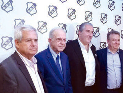  ο Μιχάλης Μπούσης