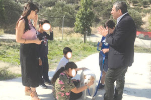 Τους μικρούς μαθητές ξενάγησε στις εγκαταστάσεις του Δημοτικού Κυνοκομείου ο αντιδήμαρχος Πέτρος Ινιωτάκης