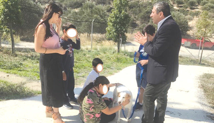 Τους μικρούς μαθητές ξενάγησε στις εγκαταστάσεις του Δημοτικού Κυνοκομείου ο αντιδήμαρχος Πέτρος Ινιωτάκης
