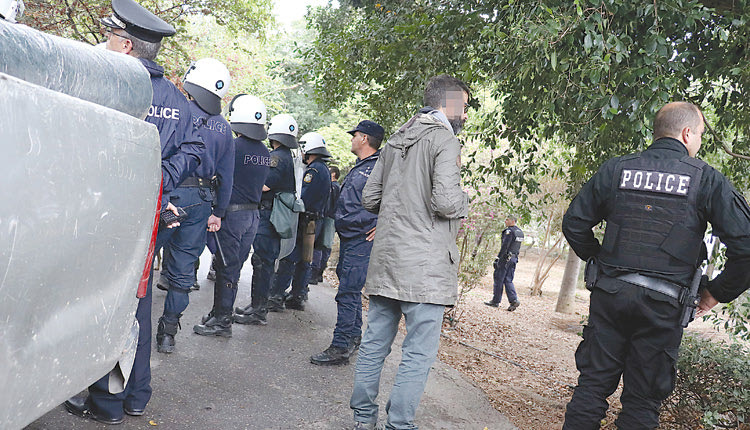 Ένταση και ξύλο για το... πάρκο!