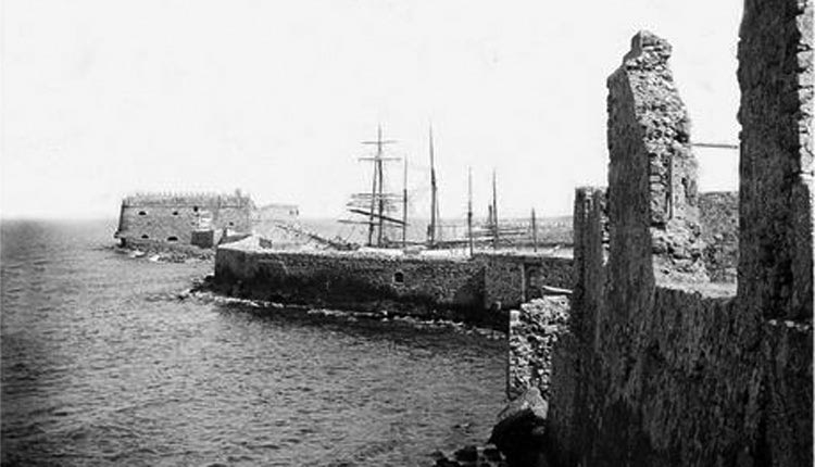 ΦΩΤΟ ΗΜΕΡΑΣ: Το λιμάνι του Ηρακλείου το 1897  