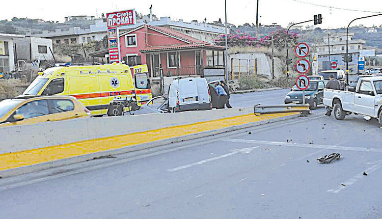 Σοβαρό τροχαίο στον δρόμο των Μοιρών