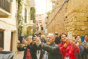 Οι Γερμανοί ανακαλύπτουν την αυθεντική Κρήτη