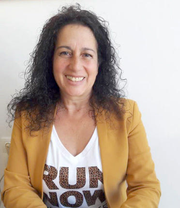 Η κυρία Λίτσα Ζαχαράκη, εκπρόσωπος του παραρτήματος Ηρακλείου του “Στόχου”