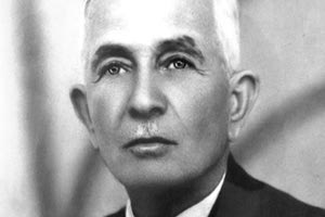 Ο Διευθυντής του Δημοτικού Σχολείου Θραψανού Δημήτριος Τσαγκαράκης. Αναπληρωτής του Επιθεωρητή Γόρτυνος Απόστολου Στεργιόπουλου, από τον Ιανουάριο του 1941.