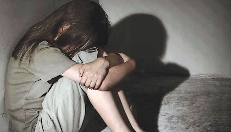 Η ώρα της κρίσης για τον 50χρονο σάτυρο