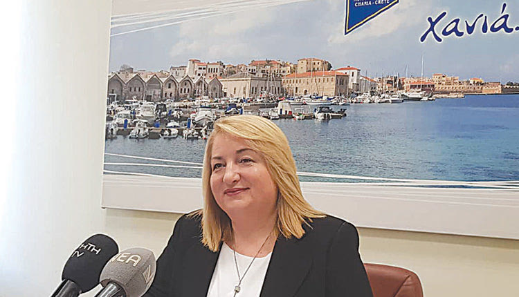 Την υποψηφιότητά της για τη θέση της δημάρχου Χανίων ανακοίνωσε η Νάνσυ Αγγελάκη