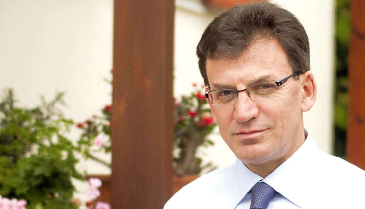 ο  πρώην αξιωματικός της ΕΛ.ΑΣ Γιώργος Παπακωνσταντής