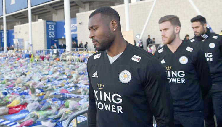 Δεν μπαίνουν σε αεροπλάνο οι παίκτες της Λέστερ