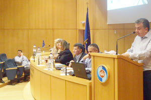 Τρία προγράμματα “έξυπνης εξειδίκευσης” συνολικής αξίας 12 εκατομμυρίων ευρώ, είναι έτοιμη να υλοποιήσει η Περιφέρεια Κρήτης