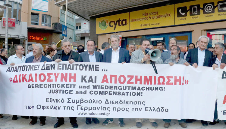 Απόλυτα επιτυχημένες θεωρούν τις διαδηλώσεις τους όσοι αντέδρασαν στη Συνέλευση