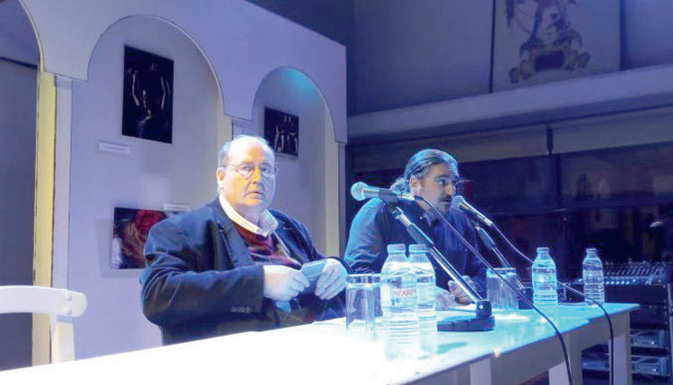 από το Ηράκλειο ο πρώην υπουργός Παιδείας και βουλευτής ΣΥΡΙΖΑ, Νίκος Φίλης.
