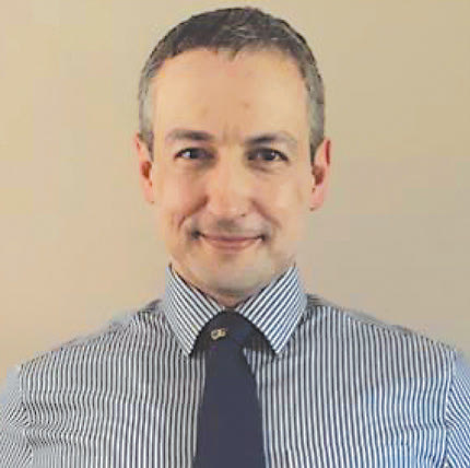 Ο επίκουρος καθηγητής Χειρουργικής Κώστας Λασηθιωτάκης 