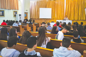 Θέματα αυτοδιοίκησης συζήτησαν οι μαθητές με τον δήμαρχο Χερσονήσου.