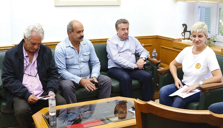 Συνάντηση με τον περιφερειάρχη είχαν εκπρόσωποι της Πρωτοβουλίας Πολιτών για τη διάσωση, προβολή και αειφόρο ανάπτυξη της Πεδιάδας. 