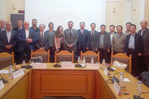 Την Περιφέρεια Κρήτης επισκέφθηκε χθες αντιπροσωπεία Κινέζων επιστημόνων για τα θερμοκήπια